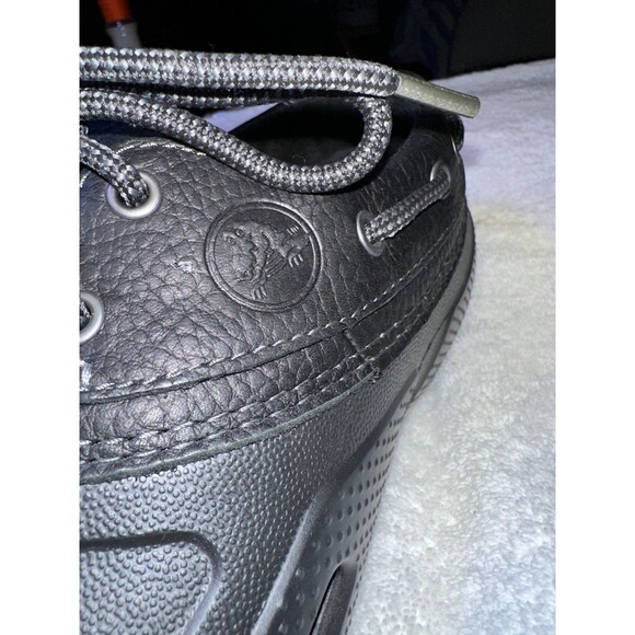 Crocs - Picture 8 of 9